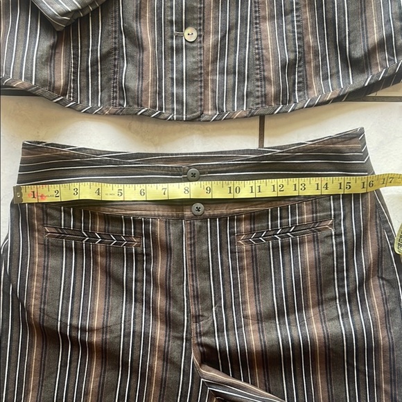 Chico’s Brown and White Striped set. - Picture 7 of 9